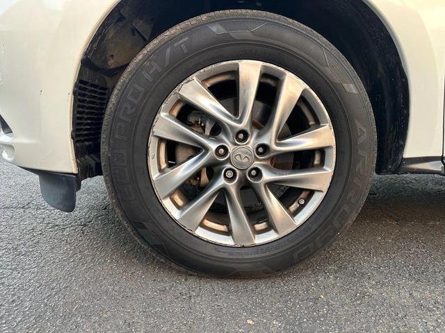 Photo of 2014 Moonlight White INFINITI QX60