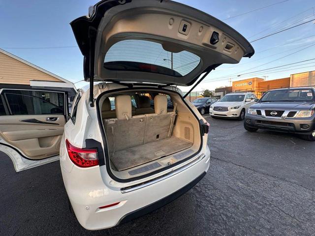 Photo of 2014 Moonlight White INFINITI QX60