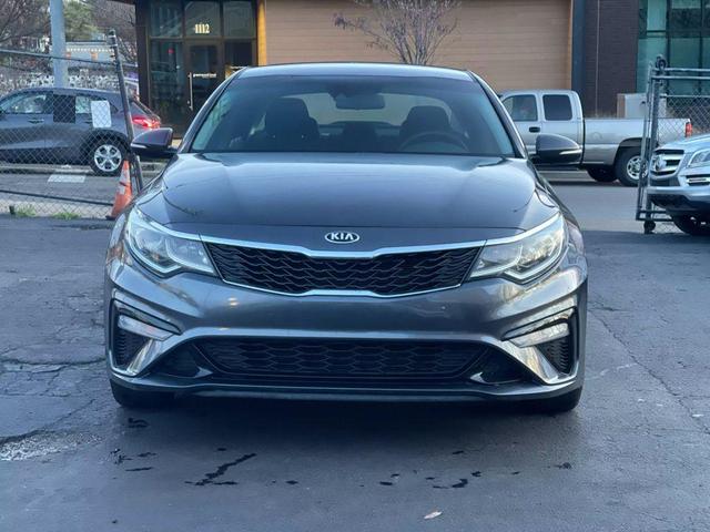 Photo of 2019 Gray Kia Optima