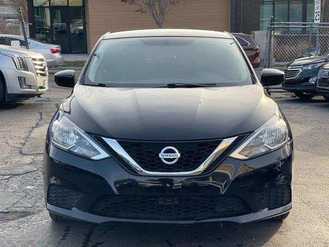 Photo of 2017 Super Black Nissan Sentra
