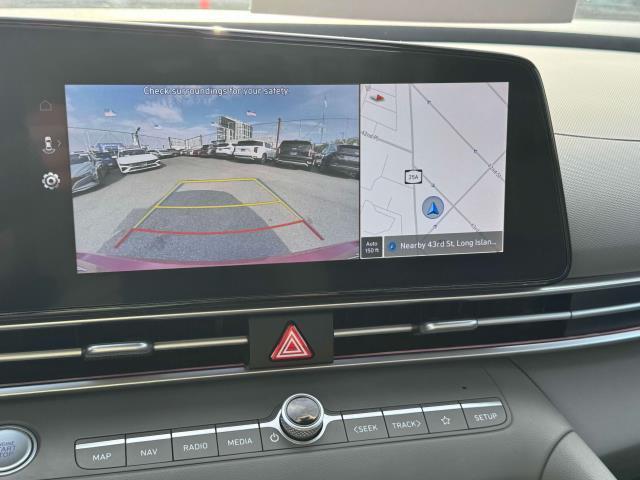 Photo of 2024 Red Hyundai ELANTRA