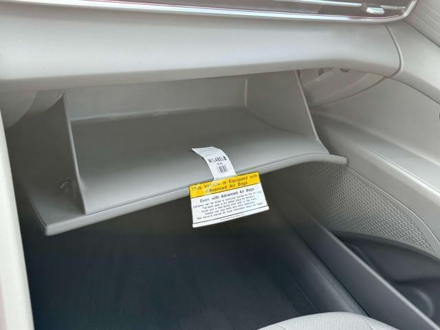 Photo of 2024 Red Hyundai ELANTRA
