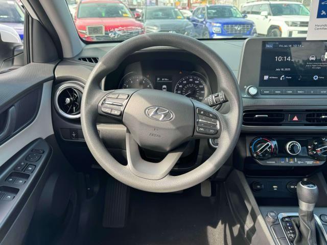 Photo of 2023 Lunar White Hyundai KONA