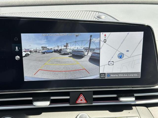 Photo of 2024 Gray Hyundai ELANTRA