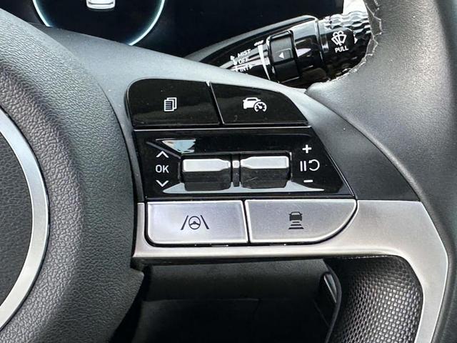 Photo of 2024 Gray Hyundai ELANTRA