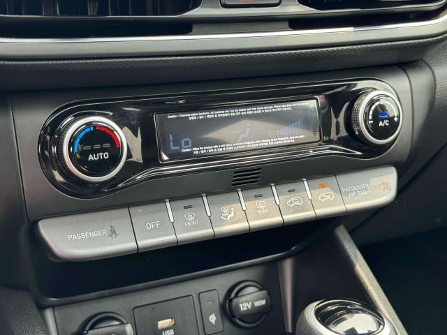 Photo of 2022 Cyber Silver Hyundai KONA