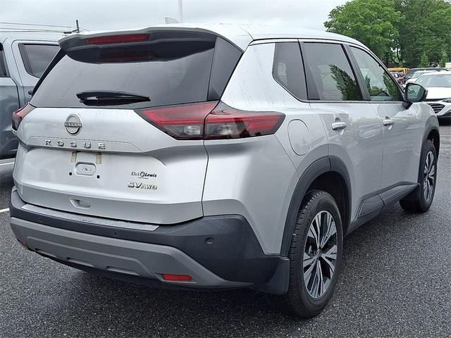 Photo of 2022 Brilliant Silver Metallic Nissan Rogue