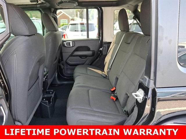 Photo of 2020 Black Clearcoat Jeep Wrangler Unlimited