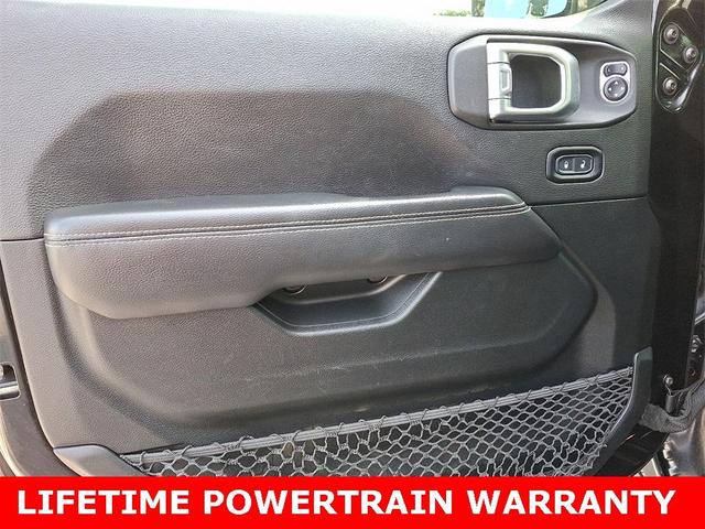Photo of 2020 Black Clearcoat Jeep Wrangler Unlimited