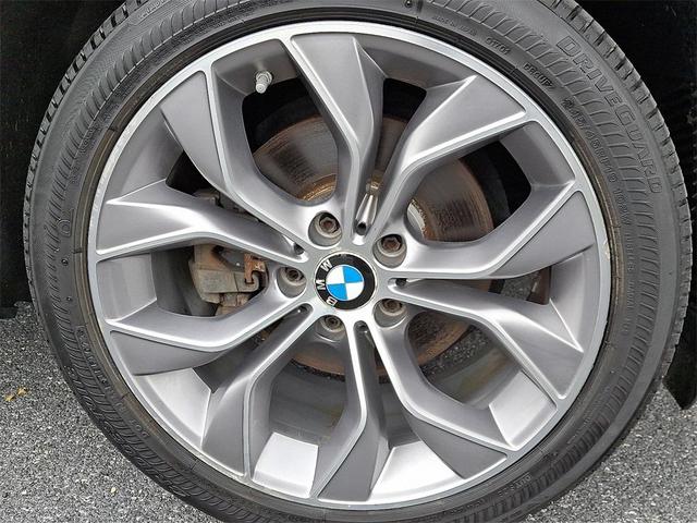 Photo of 2018 Chestnut Bronze BMW X4