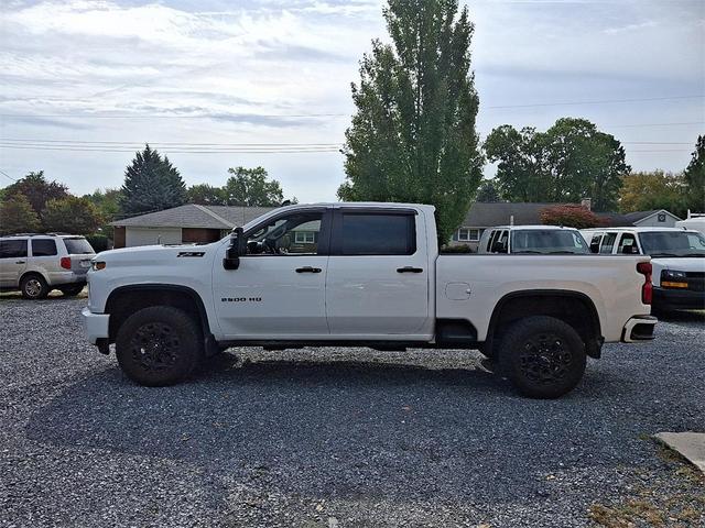 Photo of 2022 Summit White Chevrolet Silverado 2500