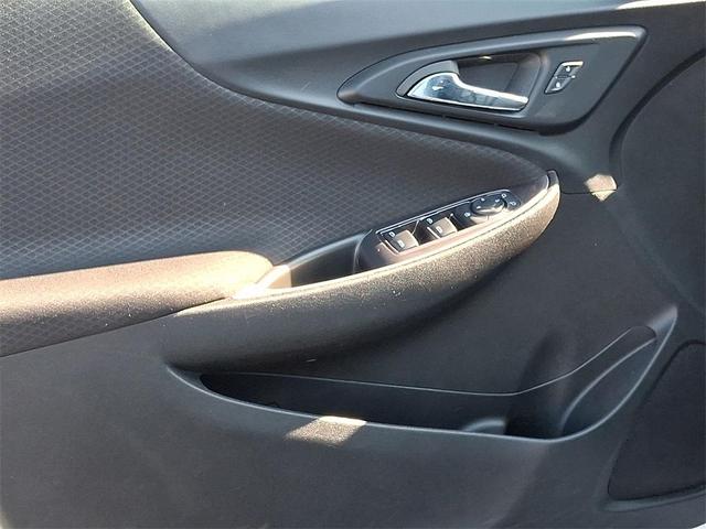Photo of 2023 Summit White Chevrolet Malibu