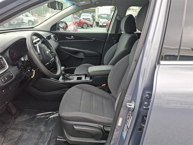 Photo of 2020 Everlasting Silver Kia Sorento