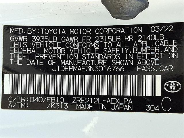 Photo of 2022 White Toyota Corolla