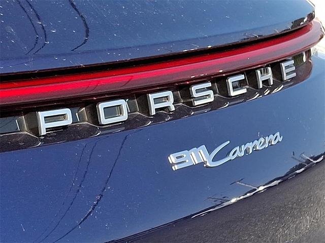 Photo of 2021 Gentian Blue Metallic Porsche 911