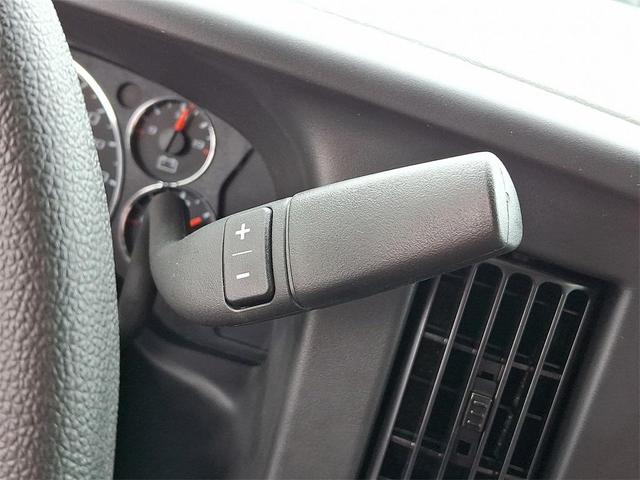 Photo of 2025 Summit White Chevrolet Express 3500