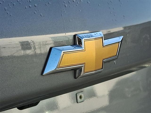 Photo of 2024 Sterling Gray Metallic Chevrolet Equinox