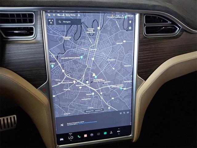 Photo of 2016 Titanium Metallic Tesla Model X