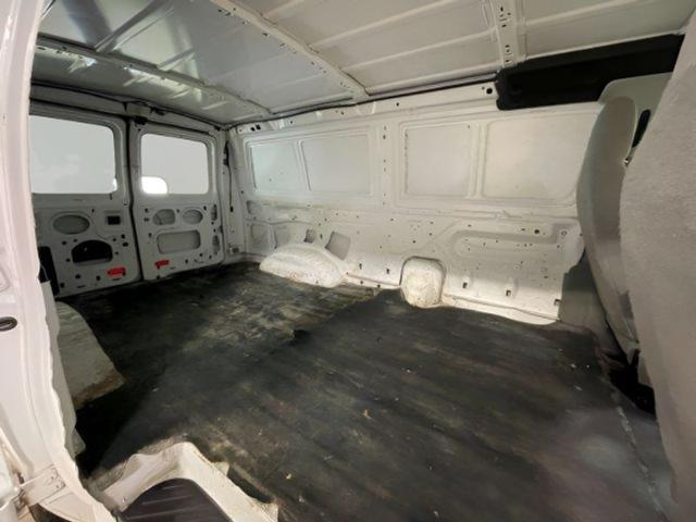 Photo of 2013 White Ford E250