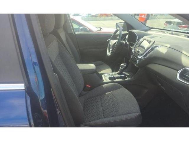 Photo of 2023 Blue Chevrolet Equinox