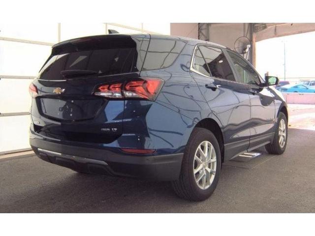 Photo of 2023 Blue Chevrolet Equinox