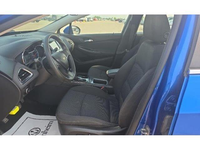 Photo of 2016 Blue Chevrolet Cruze