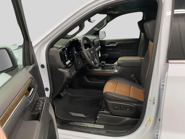 Photo of 2026 Polar White Chevrolet Silverado 1500