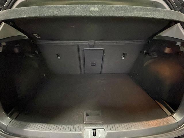 Photo of 2021 Deep Black Pearl Effect Volkswagen Golf