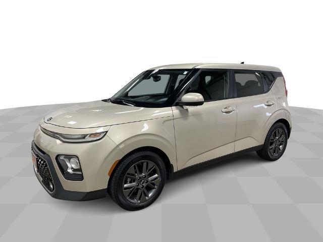 Photo of 2020 Gold Kia Soul