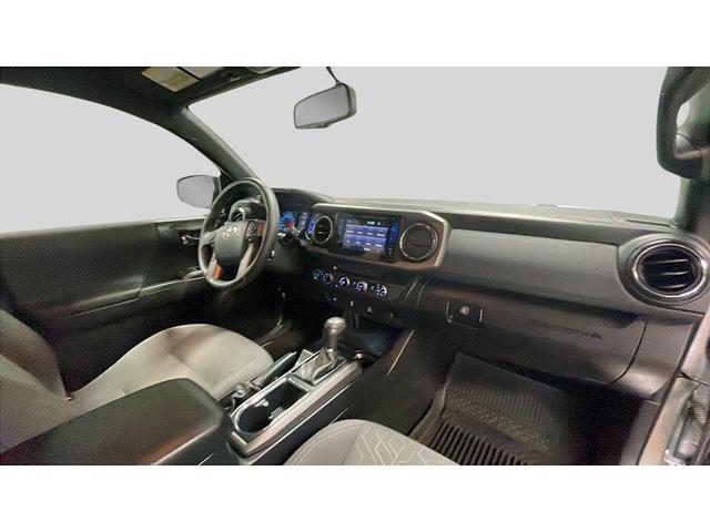 Photo of 2017 Silver Toyota Tacoma