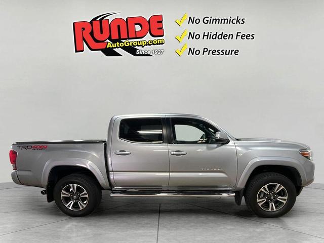 Photo of 2017 Silver Toyota Tacoma