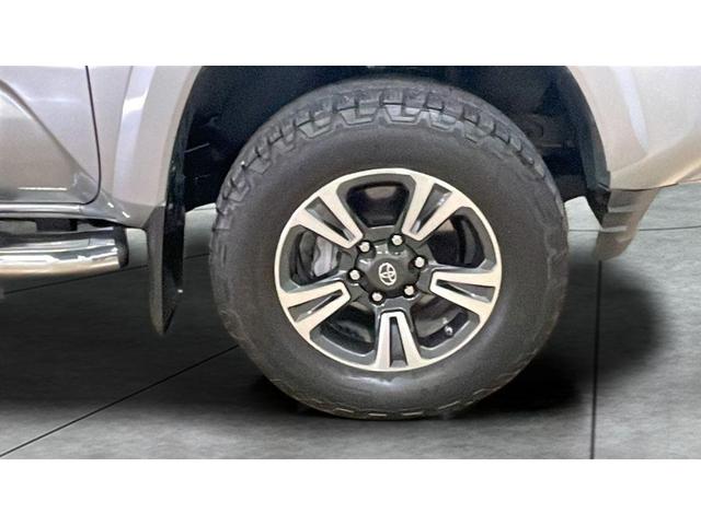 Photo of 2017 Silver Toyota Tacoma