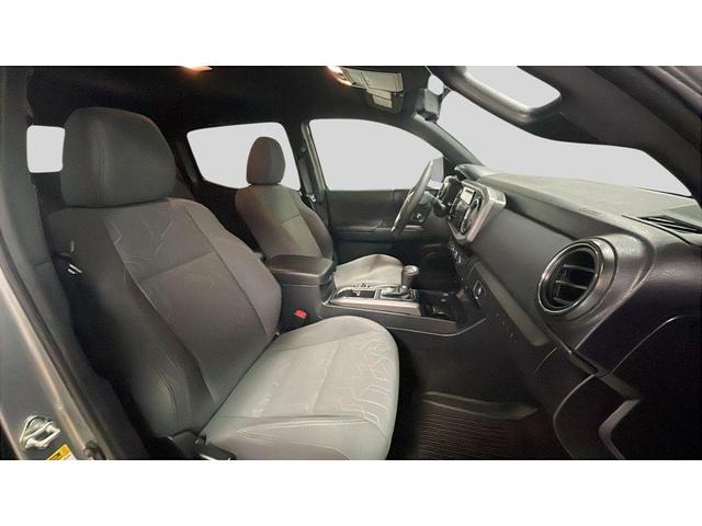 Photo of 2017 Silver Toyota Tacoma