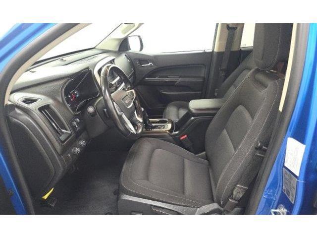 Photo of 2021 Blue GMC Canyon