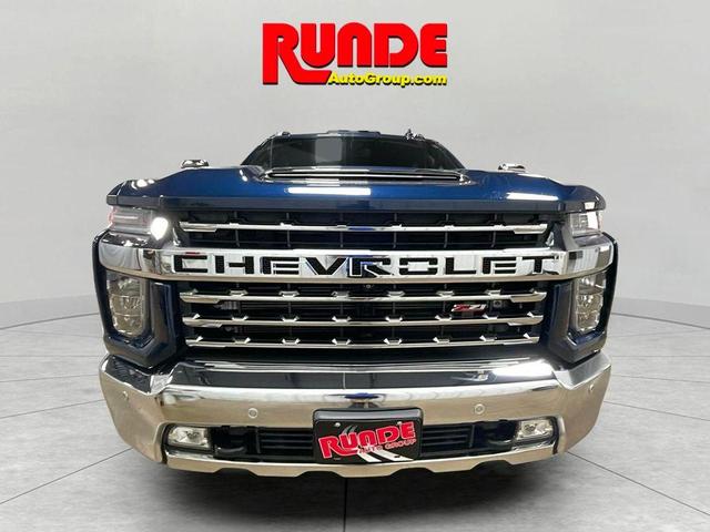Photo of 2022 Blue Chevrolet Silverado 2500