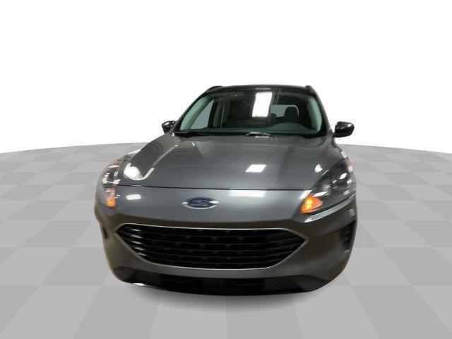 Photo of 2021 Gray Ford Escape