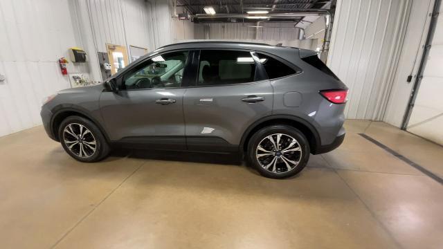 Photo of 2021 Gray Ford Escape