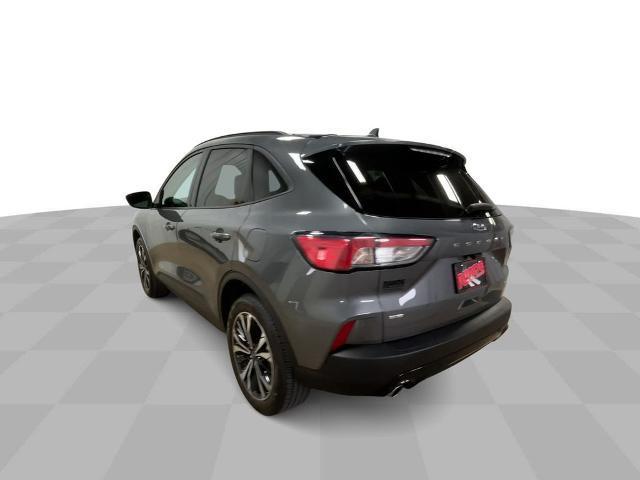 Photo of 2021 Gray Ford Escape