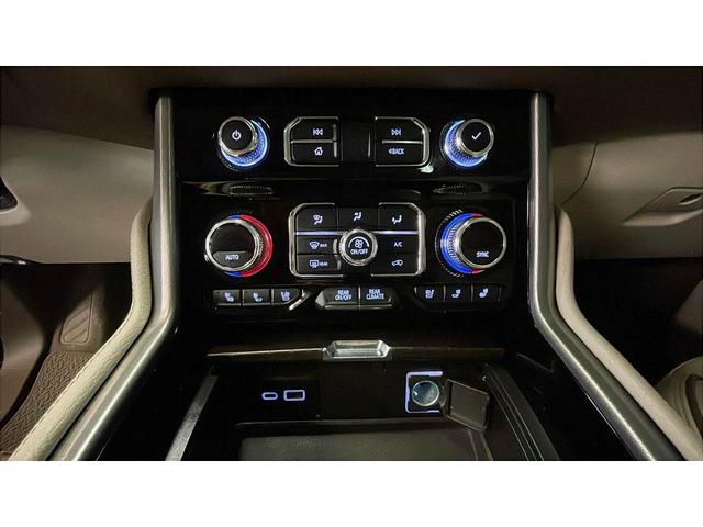 Photo of 2022 Black GMC Yukon