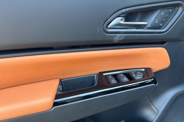 Photo of 2025 Gray Honda Prologue