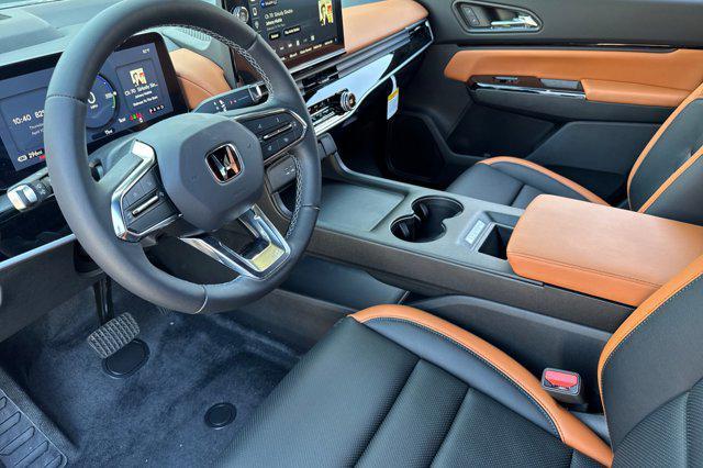 Photo of 2025 Gray Honda Prologue