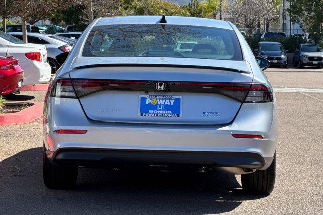 Photo of 2025 Solar Silver Metallic Honda Accord Hybrid