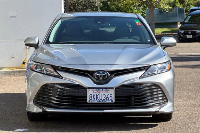 Photo of 2019 Celestial Silver Metallic Toyota Camry