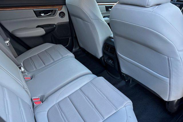 Photo of 2022 Lunar Silver Metallic Honda CR-V Hybrid