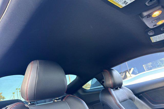 Photo of 2022 Blue Ford Mustang