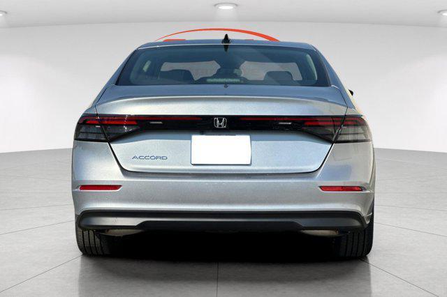 Photo of 2025 Solar Silver Metallic Honda Accord
