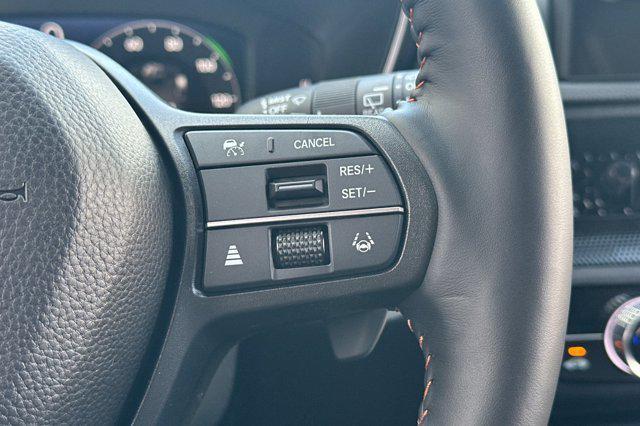 Photo of 2026 Platinum White Pearl Honda CR-V Hybrid