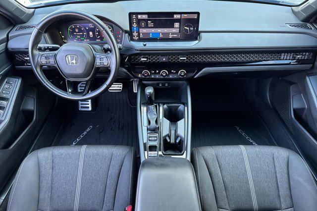 Photo of 2023 Urban Gray Pearl Honda Accord Hybrid