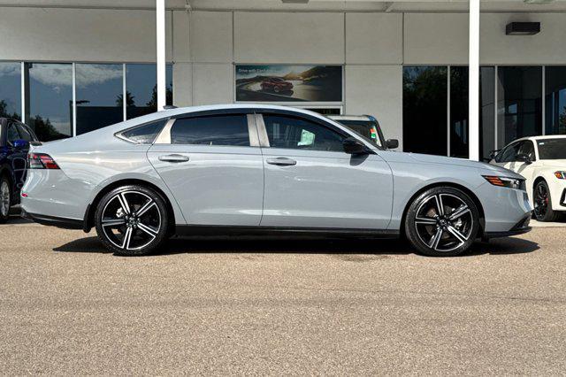 Photo of 2023 Urban Gray Pearl Honda Accord Hybrid