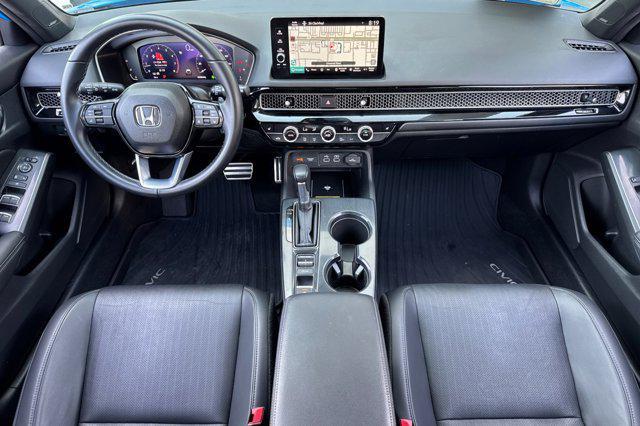 Photo of 2022 Boost Blue Pearl Honda Civic